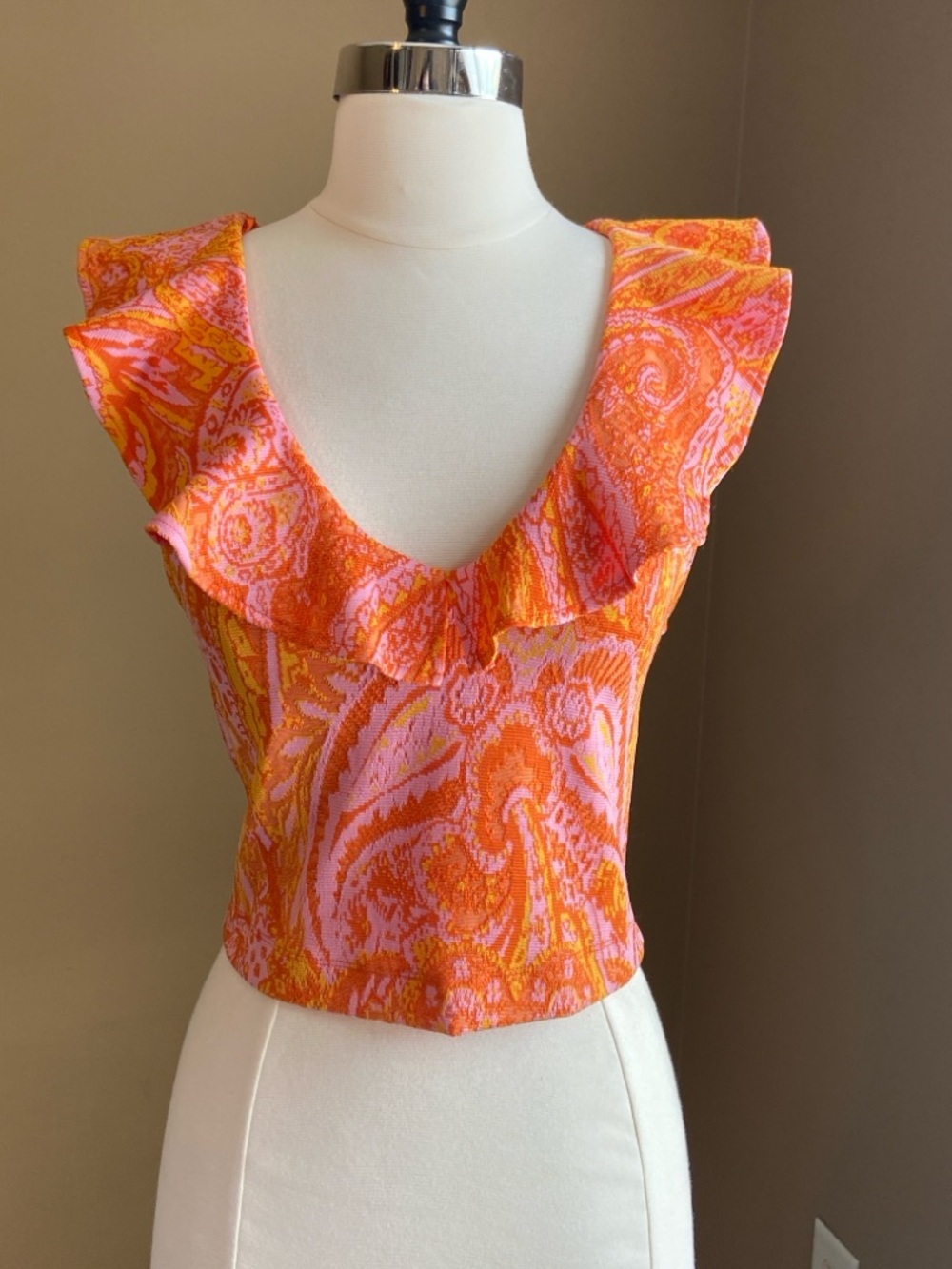 Zara Orange & Pink Paisley Ruffle V-Neck Crop Top, Small, Festival, Ren Faire